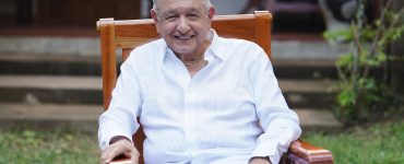 AMLO salud hospital